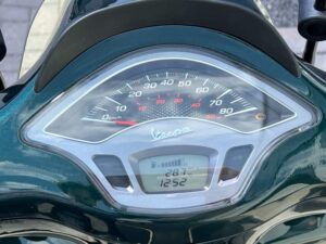 Vespa Bromscooter Sprint 4T Racing Sixties | Full Options | - Afbeelding 12
