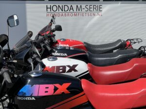 Honda MTX R2 met 50CC blok en bromfiets kenteken - Afbeelding 12