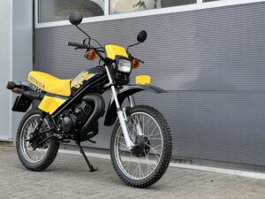 Schitterende met originele NOS delen gerestaureerde Honda MT5 - Afbeelding 3
