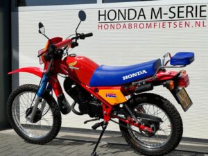 Schitterende mooie Old Skool Honda MT8 - Afbeelding 5