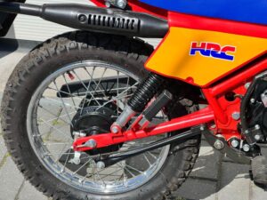 Schitterende mooie Old Skool Honda MT8 - Afbeelding 11