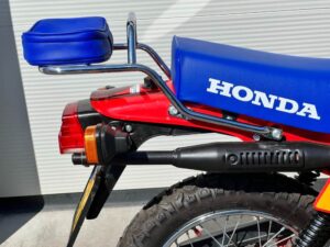 Schitterende mooie Old Skool Honda MT8 - Afbeelding 10