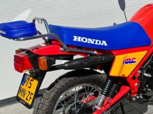 Schitterende mooie Old Skool Honda MT8 - Afbeelding 9