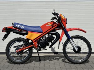 Schitterende nieuw gebouwde Honda MT5 1984 R119 Orange - Afbeelding 2