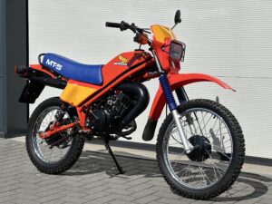 Schitterende nieuw gebouwde Honda MT5 1984 R119 Orange - Afbeelding 4