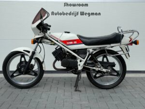 MB8 (HC01)