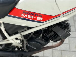 MB8 (HC01) - Afbeelding 7