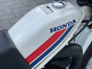 Honda MT8 (HD02) - Afbeelding 9