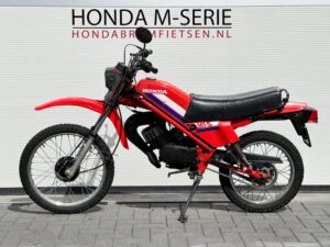 Honda MT5 AD01 van 1979 incl. kenteken