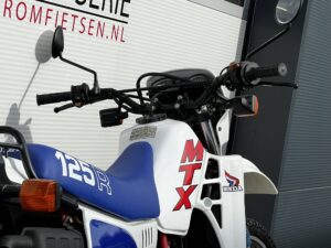 Honda MTX125 RII JD05 - Afbeelding 8