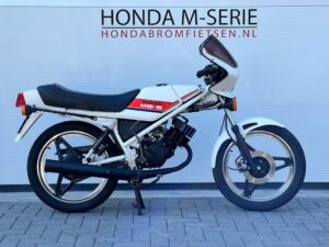 Zwitserse Honda MT5 AD01 - Afbeelding 58