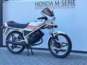 Zwitserse Honda MT5 AD01 - Afbeelding 62