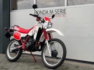 Honda MTX125R JD05 volledig nieuw en gerestaureerd - Afbeelding 3