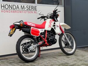Honda MTX125R JD05 volledig nieuw en gerestaureerd - Afbeelding 5