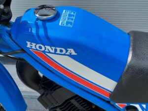 Zeer mooie originele Honda MT8 1980 met 10.000 km! HD02 - Afbeelding 14