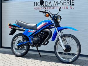 Zeer mooie originele Honda MT8 1980 met 10.000 km! HD02 - Afbeelding 4