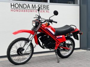 Zwitserse Honda MT5 AD01 - Afbeelding 3