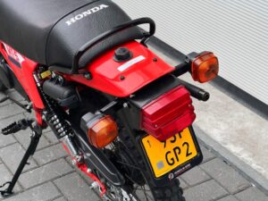 Zwitserse Honda MT5 AD01 - Afbeelding 11