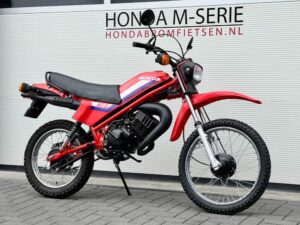 Honda MT5 nieuw gebouwd (AD01) - Afbeelding 3