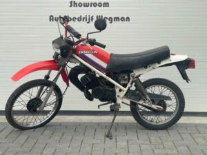 Honda MT5 AD01