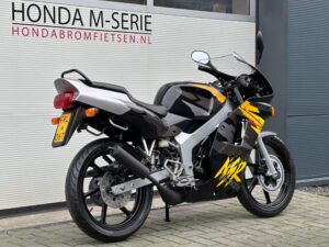 Zeldzame, zeer mooie en snelle Honda NSR50 GT4 6 bak - Afbeelding 5