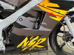Zeldzame, zeer mooie en snelle Honda NSR50 GT4 6 bak - Afbeelding 7