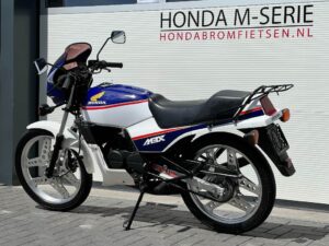 Deels gerestaureerd Zwitserse Honda MBX50 SW LC Rothmans Blauw - Afbeelding 4