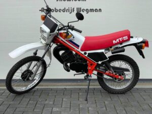 Honda MT5 AD01 (1985)