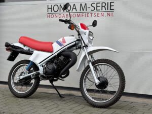 Honda MT5 AD01 1990 (550) - Afbeelding 4