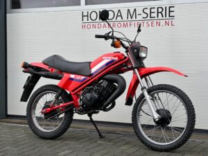 Volledig originele Zwitserse Honda MT50F AD01 Topstaat! - Afbeelding 4