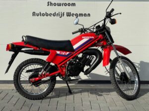 Honda MT8 (HD02) - Afbeelding 2