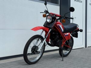 Honda MT8 HD02 met 50CC MT5 AD01 blok