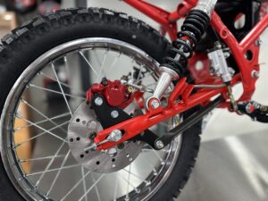 Complete Remschijf set Achter incl. wiel Honda MT5 / MT8 - Afbeelding 12