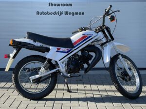Honda MT5 AD01 (1981) - Afbeelding 2