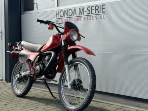 Schitterende gerestaureerde Honda MTX50 AD04 6bak - Afbeelding 3