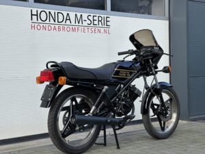 Schitterende volledig nieuw opgebouwde en gerestaureerde Honda MB50 JPS - Afbeelding 10