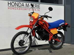Volledig nieuw opgebouwde Honda MT5 R119 - Afbeelding 3