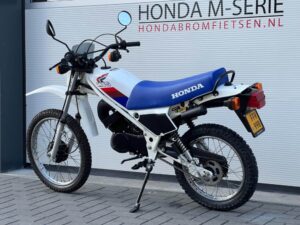 Prachtige Gerestaureerde Honda MT5 AD01 model 1986-1987 - Afbeelding 6
