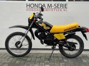 Honda MT5 AD01 1988