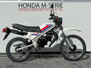 Honda MT8 HD02 1982 met 7800 km! - Afbeelding 2