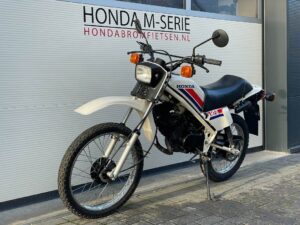 Zwitserse Honda MT5 AD01 1979 - Afbeelding 2