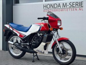 Honda MBX125F in topstaat! - Afbeelding 17