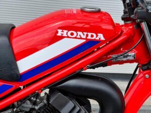 Honda MT5 nieuw gebouwd (AD01) - Afbeelding 2