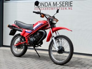 Honda MT5 nieuw gebouwd (AD01) - Afbeelding 12