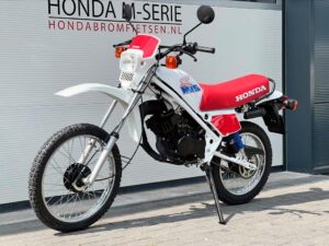 Nieuw gebouwde Honda MT5 - Afbeelding 2