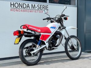 Nieuw gebouwde Honda MT5 - Afbeelding 15