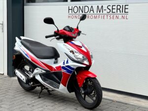 Zeer nette Honda NSC50R scooter - Afbeelding 9