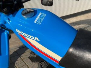 Super nette gerestaureerde Honda MT5 - Afbeelding 10
