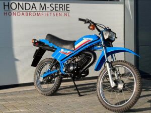 Super nette gerestaureerde Honda MT5 - Afbeelding 4
