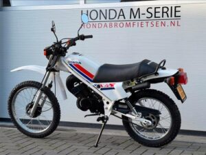 Nieuw gebouwde Zwitserse Honda MT5 HM167 - Afbeelding 24